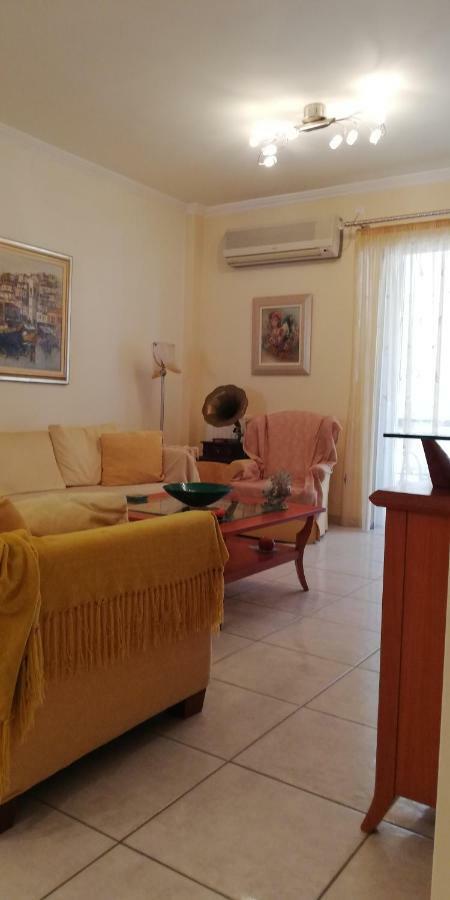 Apartment Giorgos Kalamata Exterior foto